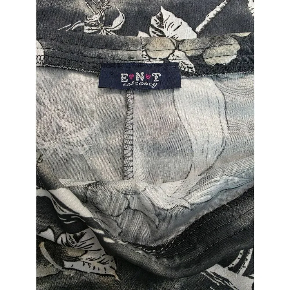 ENT Size Small Gray Carribean Skirt